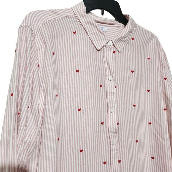 Time And tru Shirt Size XXL Pink Striped Embroidered Hearts - Picture 3 of 12